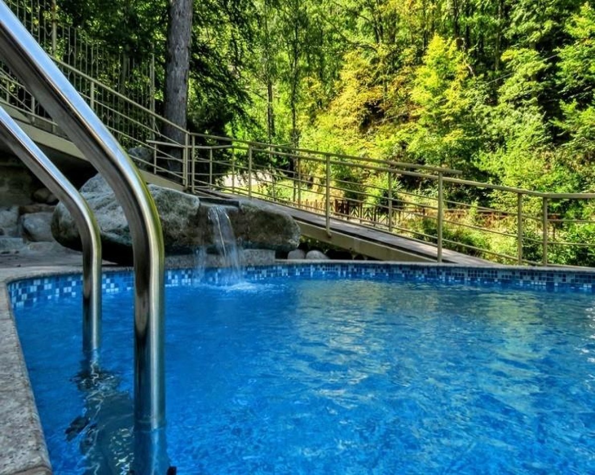 Open Spa Pool