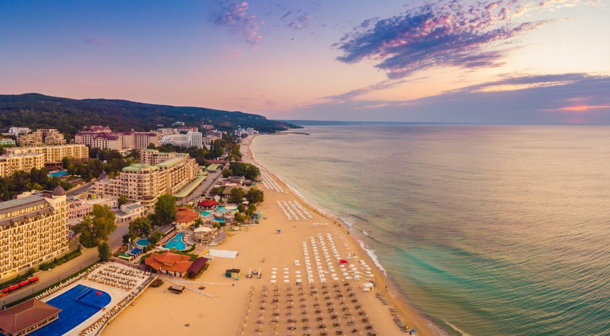 Golden Sands